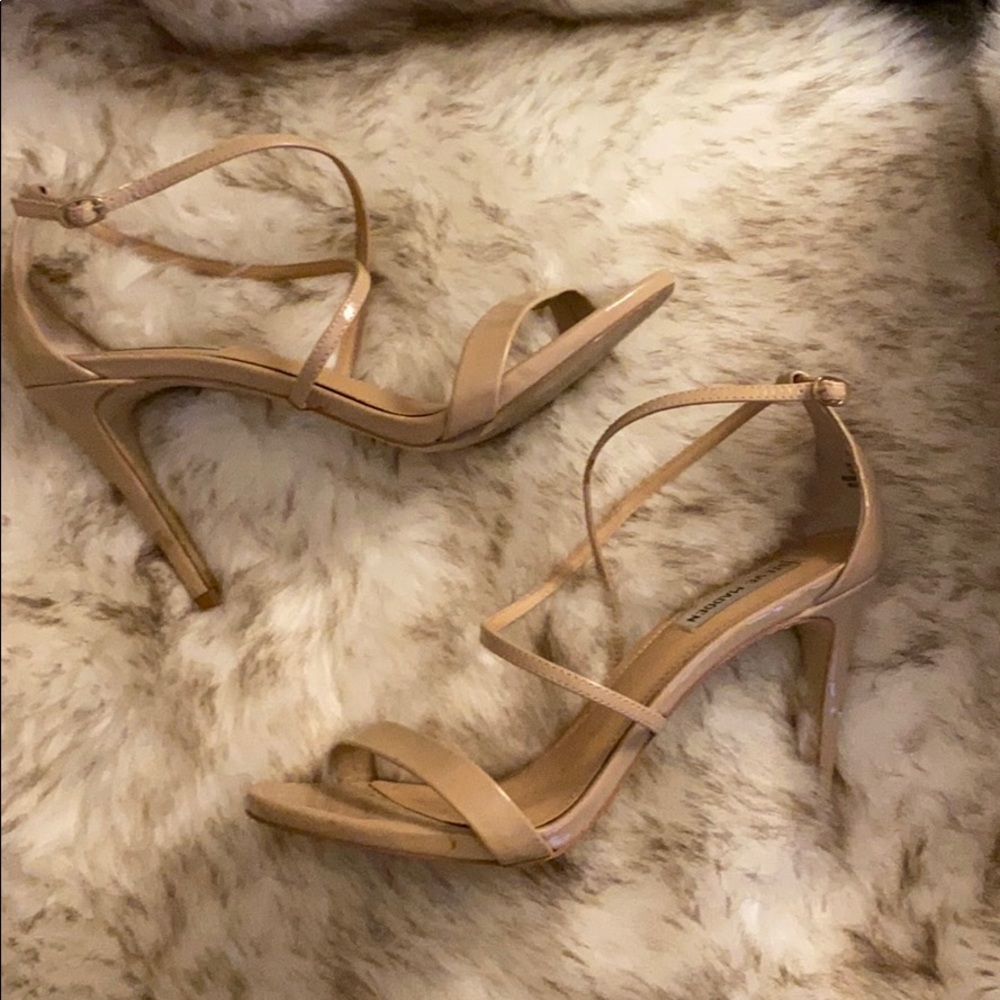 Steve Madden Sexy Strappy Heel in Nude